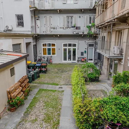 La Dolce Vita, Parking, Calandra 10 公寓